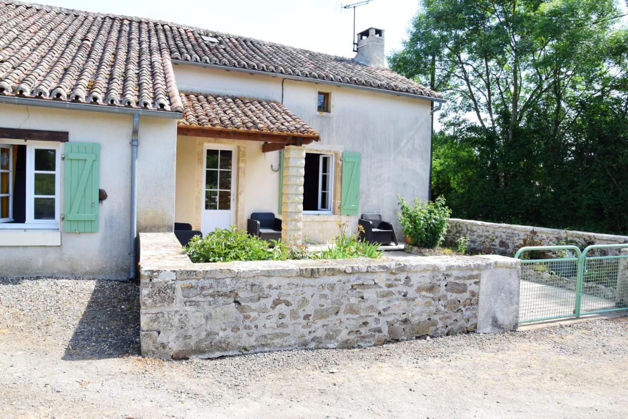 Maison Charismatique A Saint-Germier Avec Jardin Cloture. Eksteriør bilde