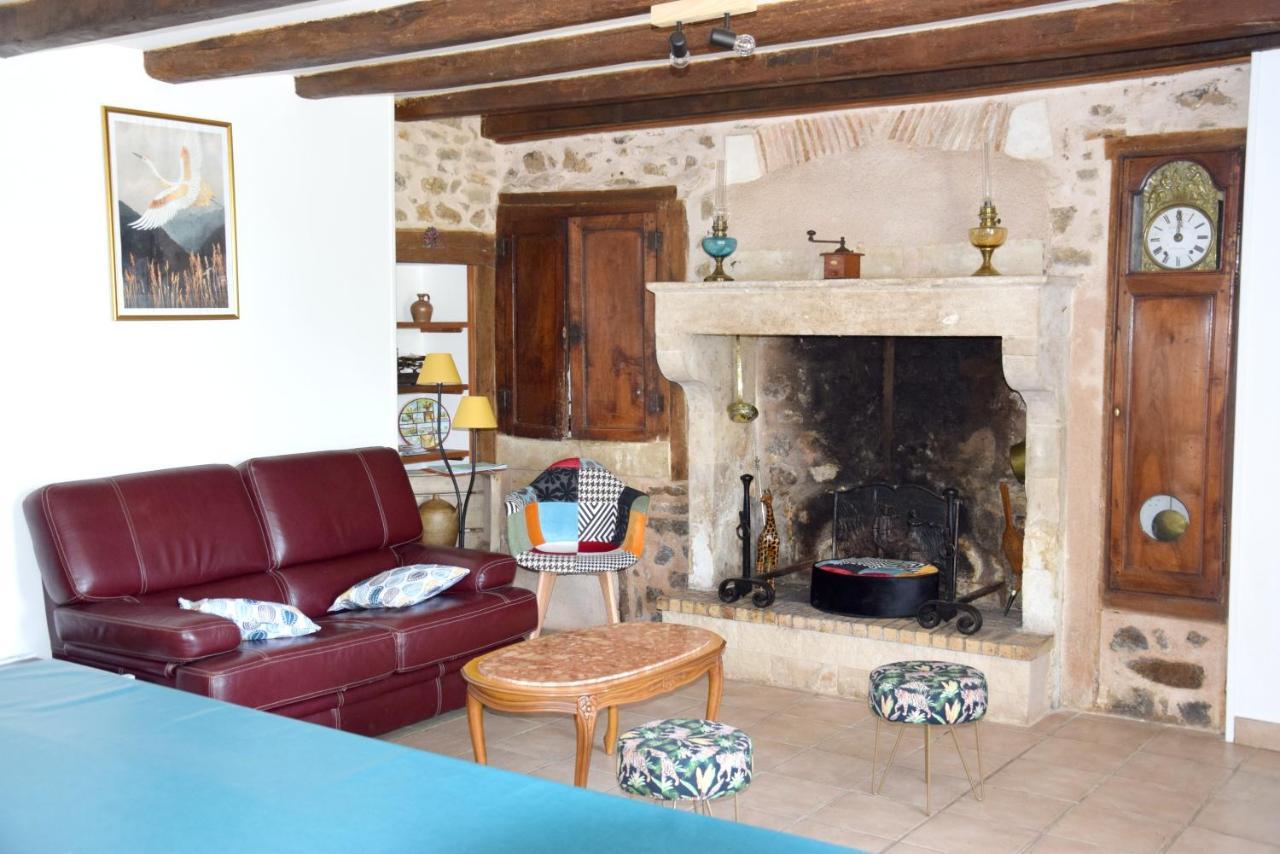 Maison Charismatique A Saint-Germier Avec Jardin Cloture. Eksteriør bilde